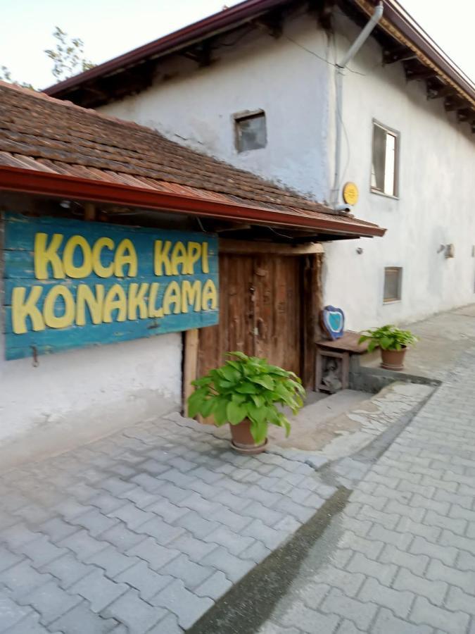 Salda Goelue Koca Kapi Konaklama Yesilova  Bagian luar foto