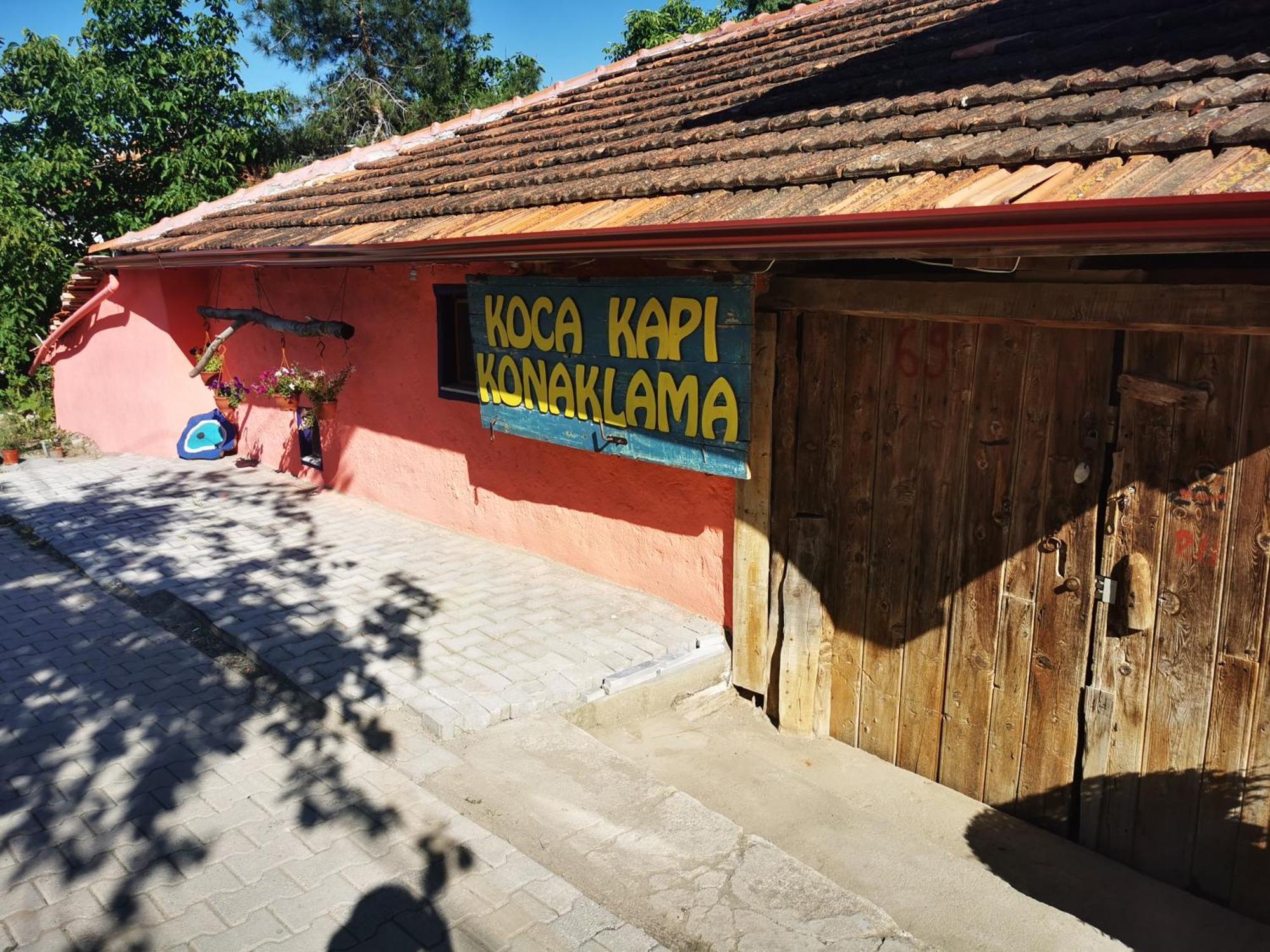 Salda Goelue Koca Kapi Konaklama Yesilova  Bagian luar foto
